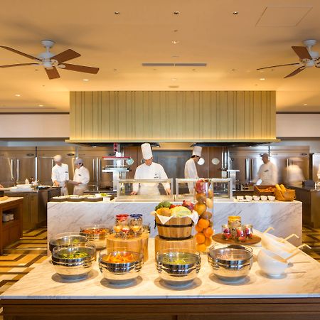 Hotel Intercontinental Yokohama Grand By Ihg Exteriér fotografie The open kitchen at the restaurant